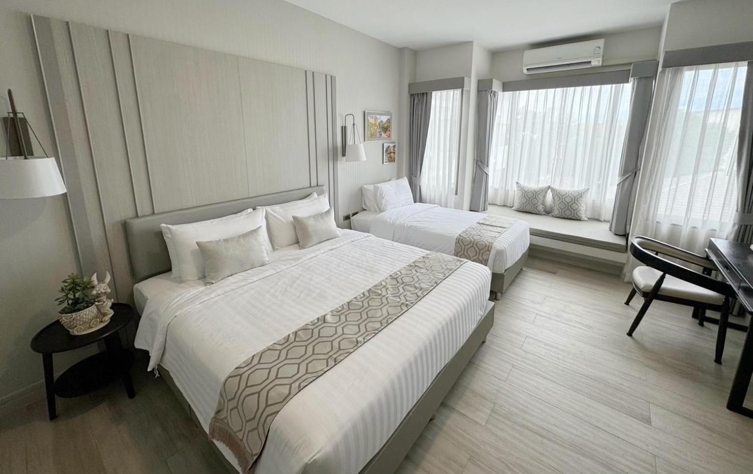 The Navy House Hotel Sattahip Εξωτερικό φωτογραφία