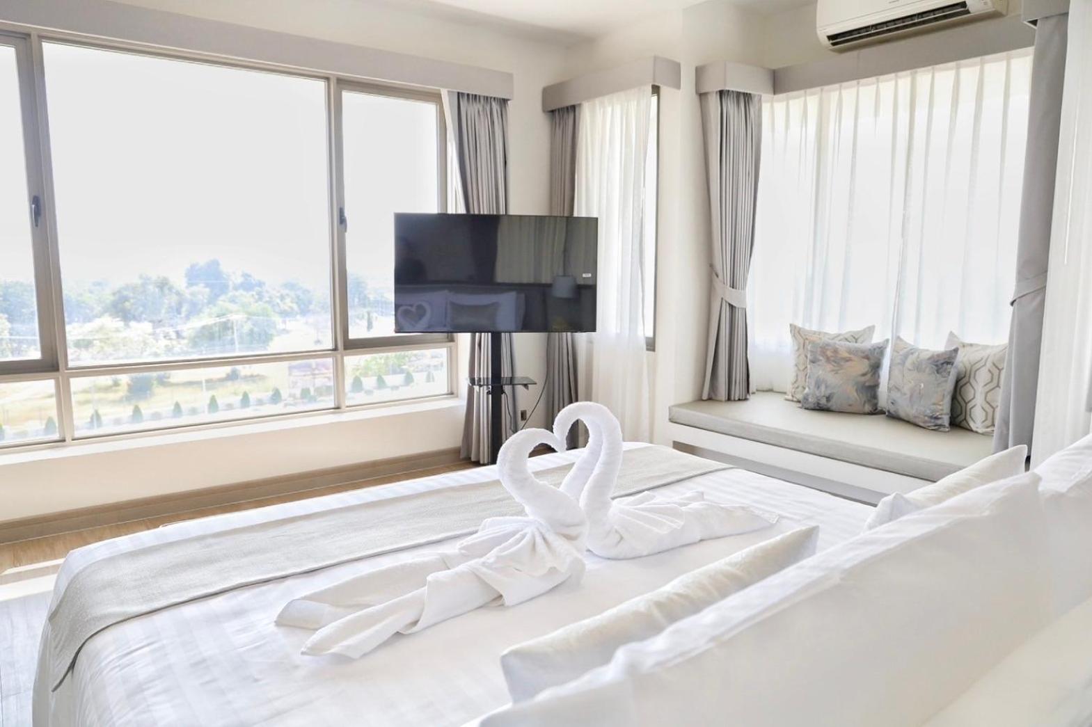 The Navy House Hotel Sattahip Εξωτερικό φωτογραφία