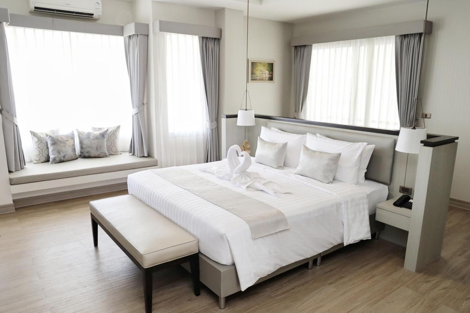 The Navy House Hotel Sattahip Εξωτερικό φωτογραφία