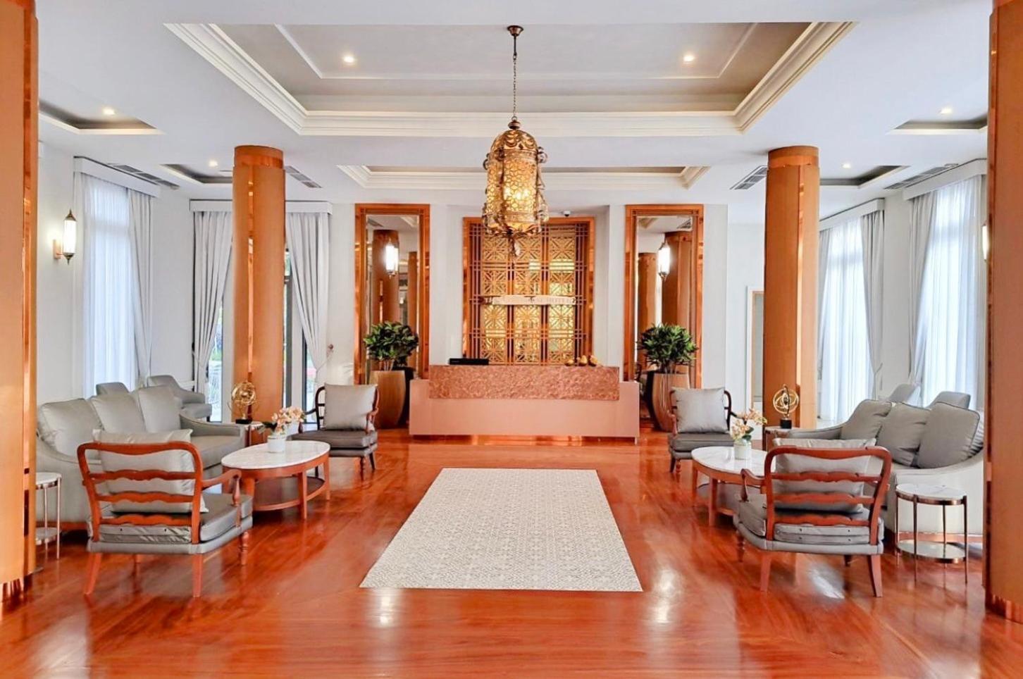 The Navy House Hotel Sattahip Εξωτερικό φωτογραφία